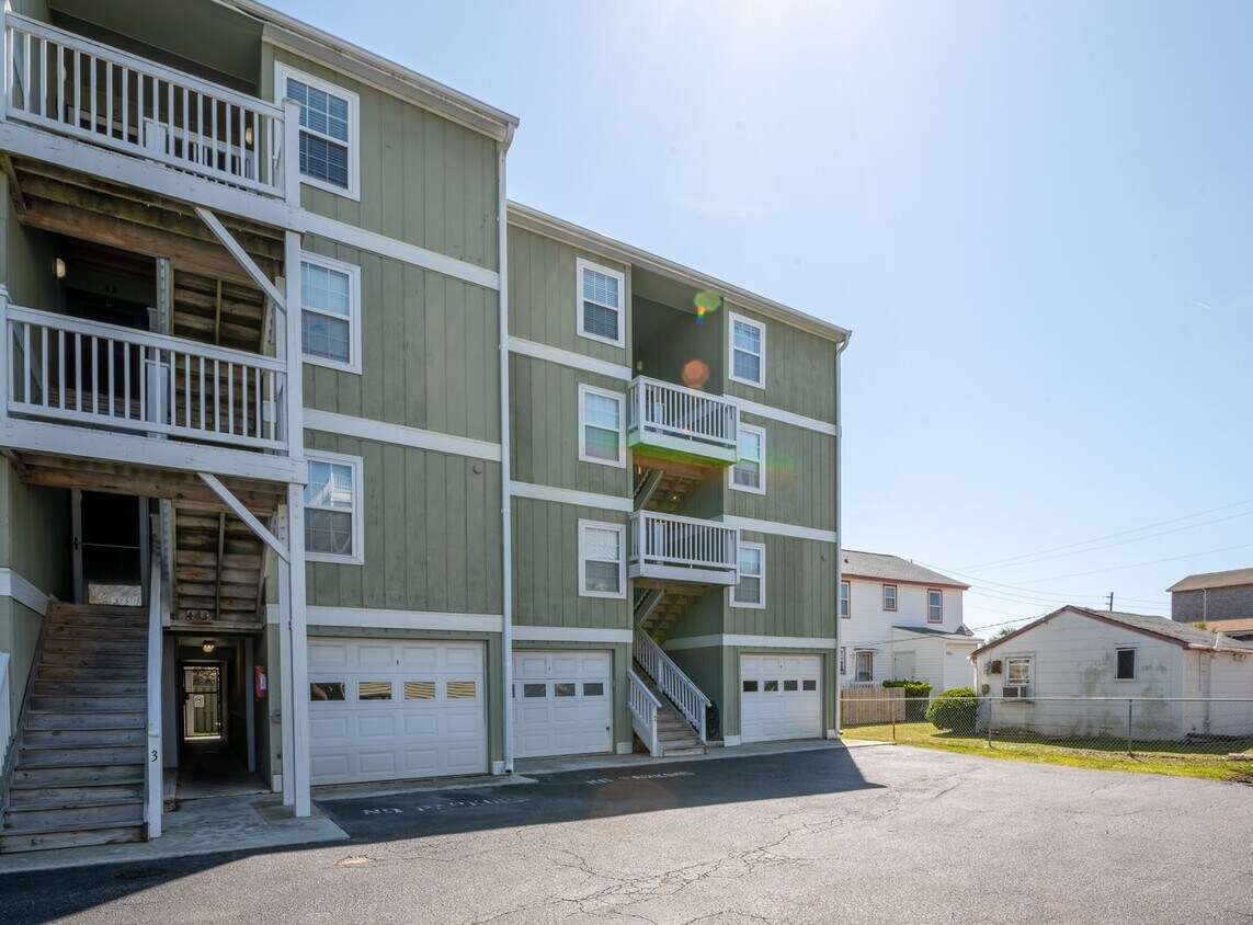 Foto principal - COZY AND FURNISHED OFF-SEAON MONTHLY RENTAL