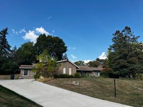 Building Photo - 4409 Exmoor Cir