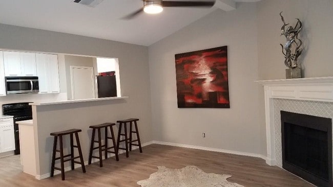 Building Photo - 504 Cutty Trail