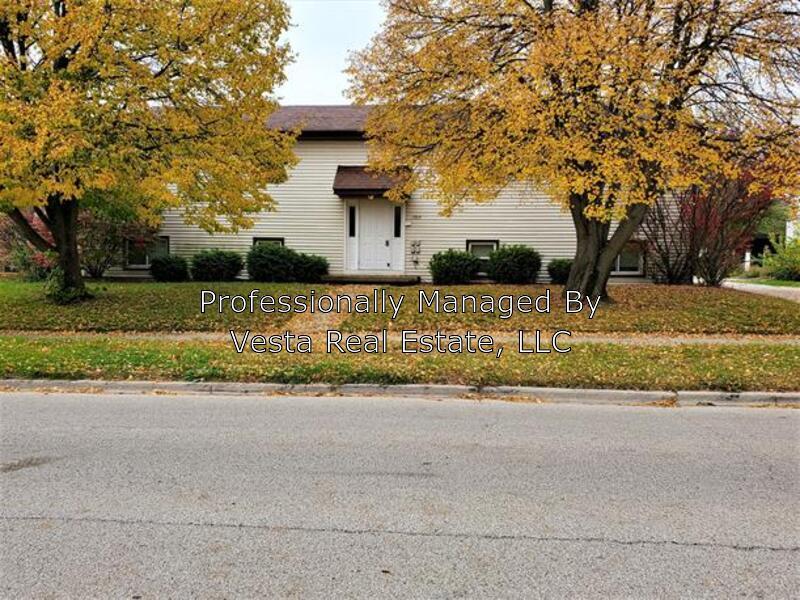 1703 Rockingham Dr Unit A, Normal, IL 61761 Condo for Rent in Normal