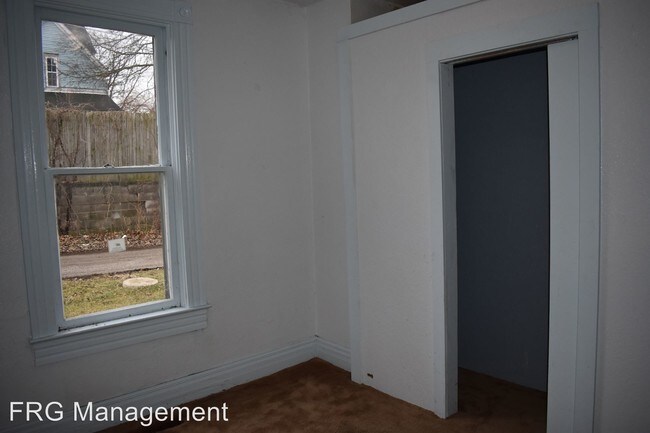 Building Photo - 808 N 19th St