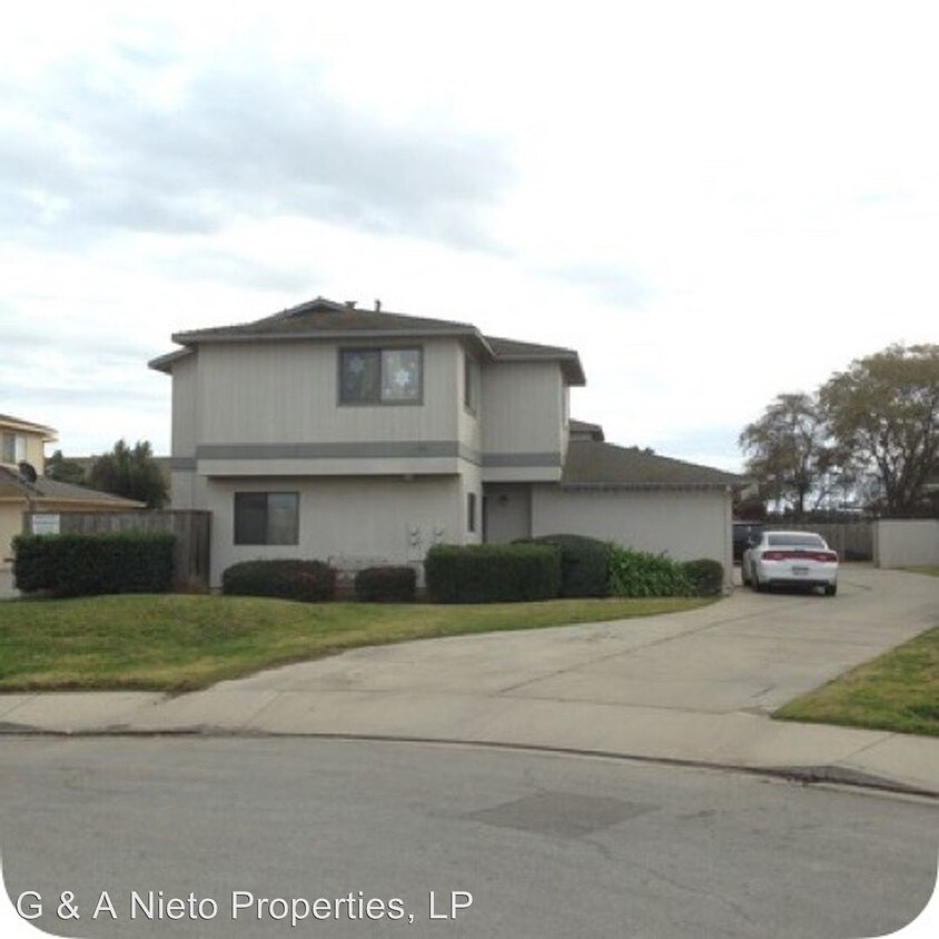 Primary Photo - 515 Chardonnay Dr