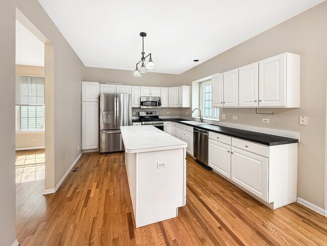 Foto del edificio - 18421 W Springwood Dr