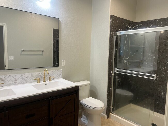 Foto del edificio - Charming Single-Story 3BR Home in Sacramen...