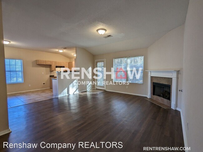 Foto del edificio - 3 br, 2 bath House - 4130 Hampton Manor