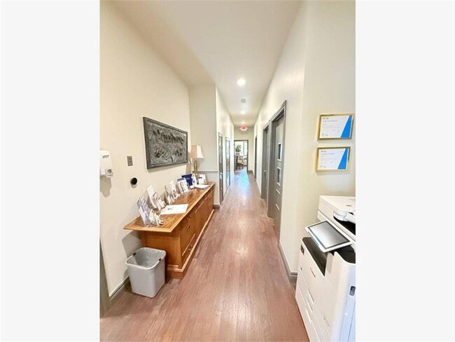 Foto del edificio - 6903 NW 122nd St