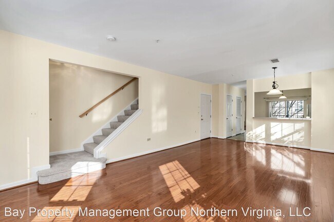 Building Photo - 3 br, 2.5 bath House - 8830 ASHGROVE HOUSE...