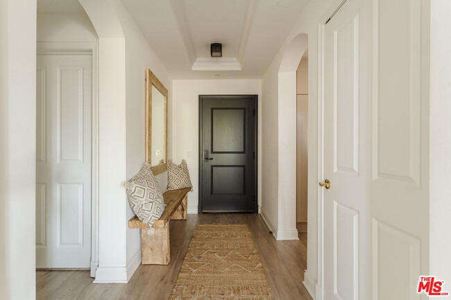 Foto del edificio - 11847 Gorham Ave