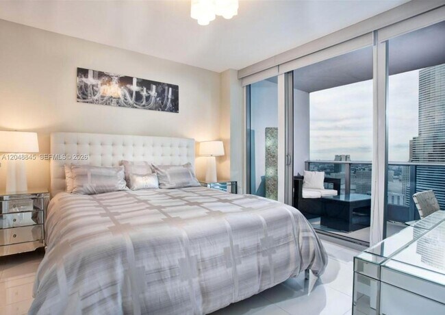 Foto del edificio - 200 Biscayne Blvd Way