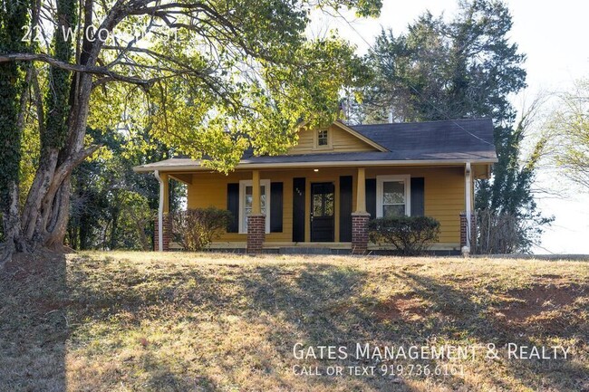 Foto del edificio - Charming, Updated, Historic Hillsborough Home