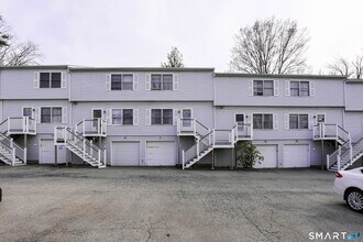 Building Photo - 431 Glenbrook Rd