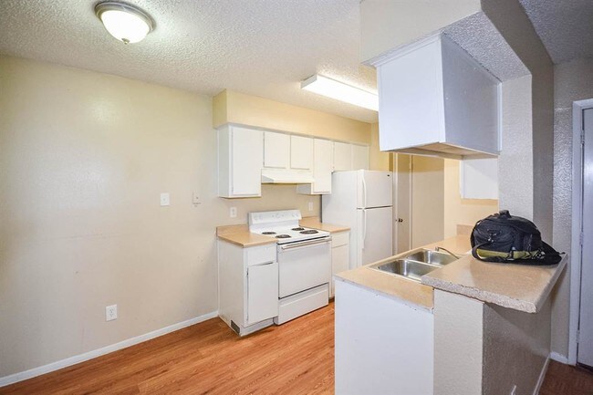 Foto del edificio - 12615 Brookglade Cir
