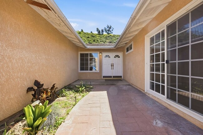 Foto del edificio - 2958 Rosette Ave