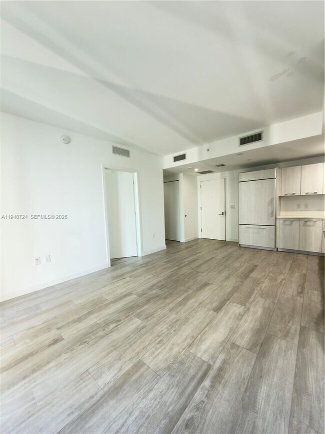 Foto del edificio - 55 SW 9th St