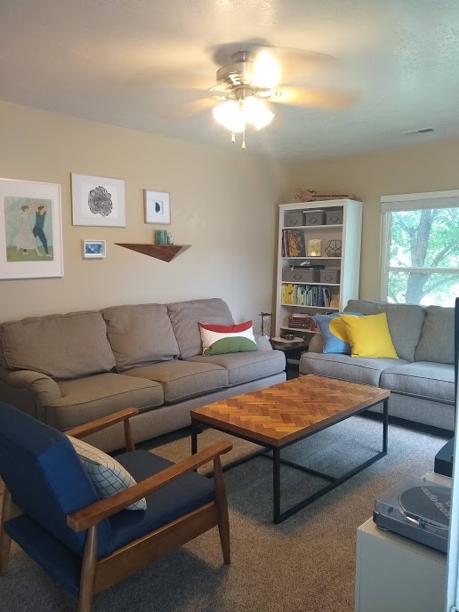 Building Photo - 2771 S Lake St