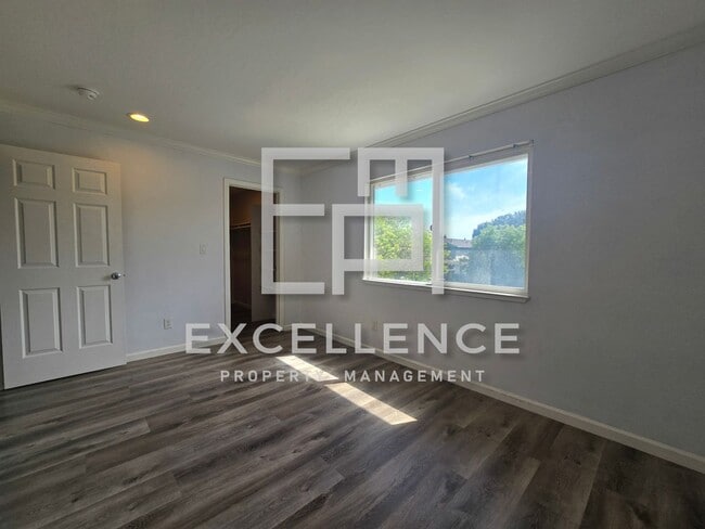 Building Photo - 117 Winslow Ct