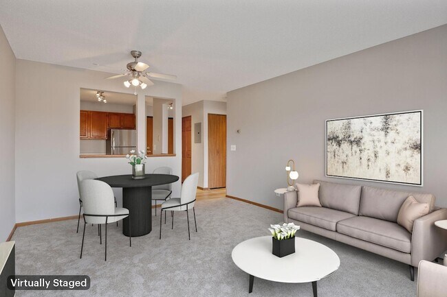Foto del edificio - 720 3rd Ave NE