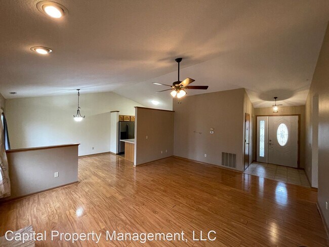 Building Photo - 3 br, 2 bath House - 8536 Eventer Trail