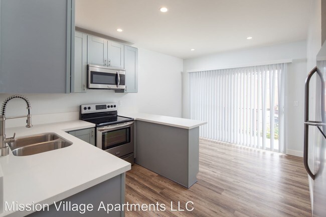 Foto del edificio - 2669 Mission Village Dr