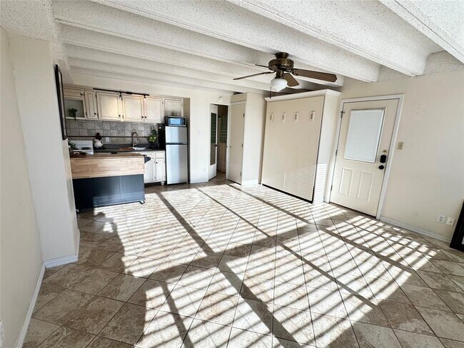 Foto del edificio - 5916 Lago Vista Way