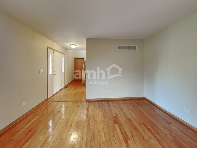Foto del edificio - 1881 Westmore Grove Dr
