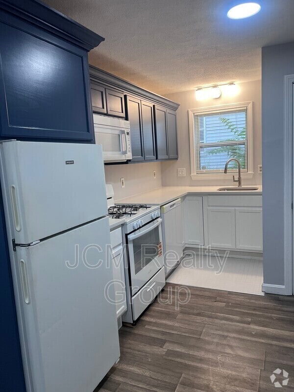 Building Photo - 135 Williams Ave