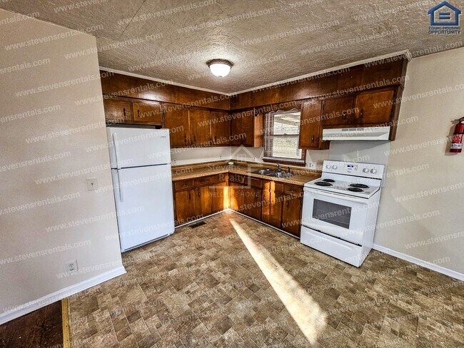 Building Photo - 2275 Amber Meadows Rd