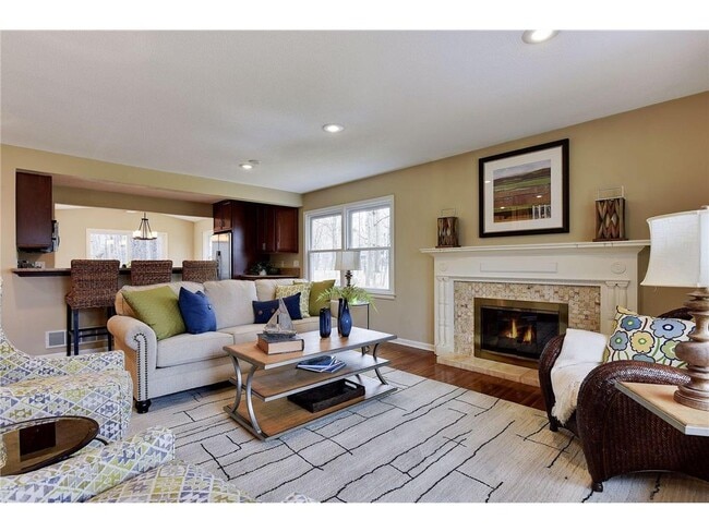 Building Photo - 27405 Pine Bend