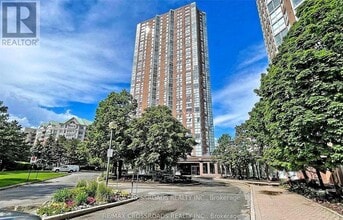 Building Photo - 7 Concorde Pl