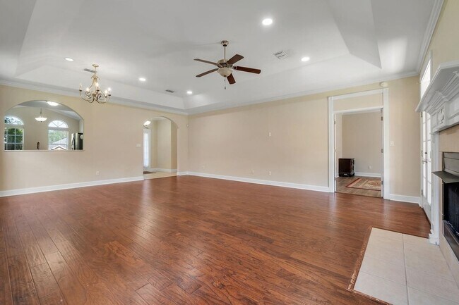 Foto del edificio - 7056 Sawley Ln