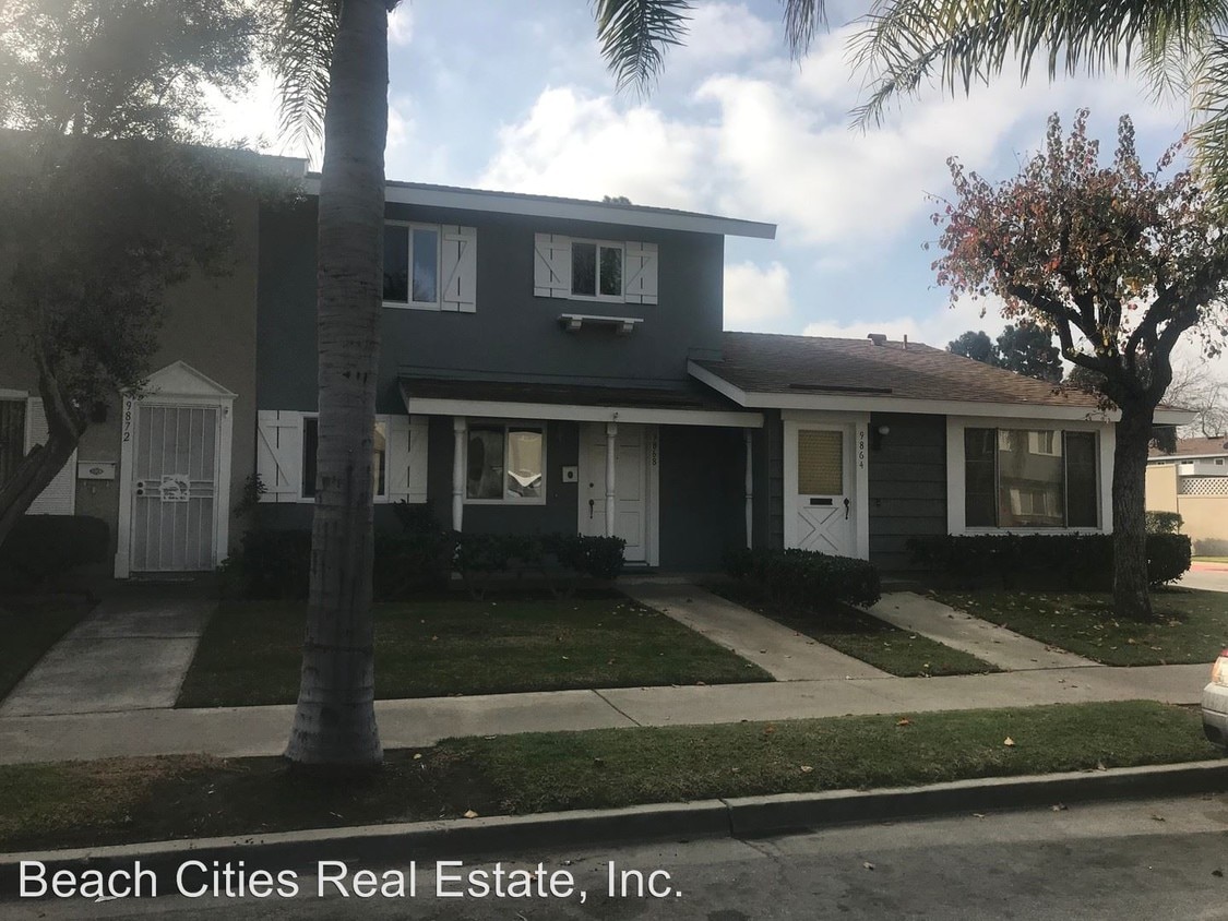 Primary Photo - 3 br, 1.5 bath House - 9868 Continental Dr.