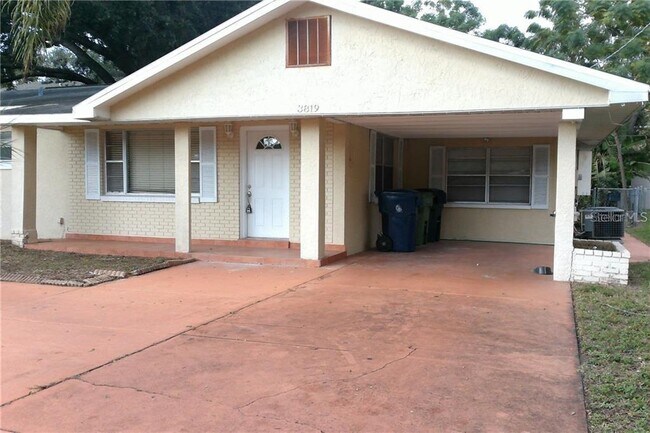 Foto del edificio - 3819 W San Rafael St