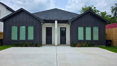 Building Photo - 6528 Weston St