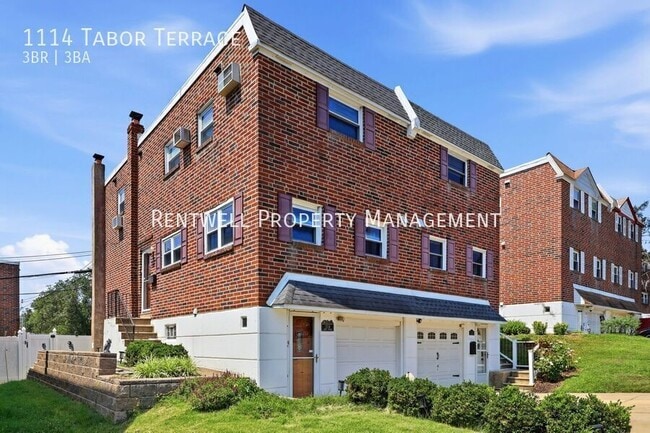 Photo - 1114 Tabor Terrace- House