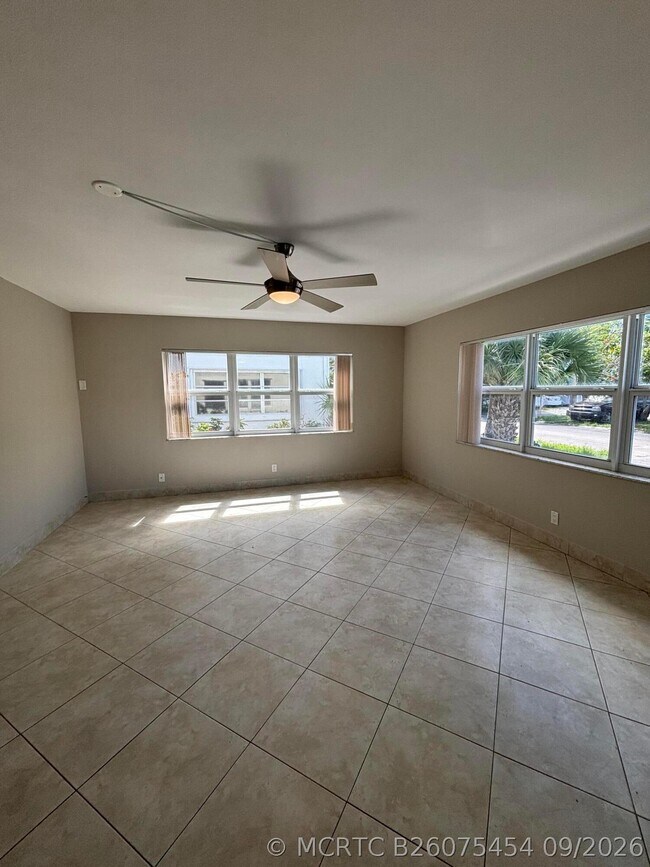 Building Photo - 3213 Colony Club Rd