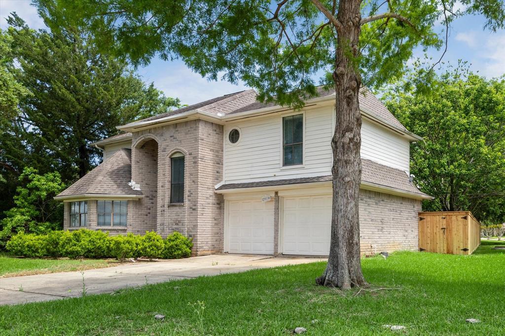 Foto principal - 2919 Great Lakes Ave
