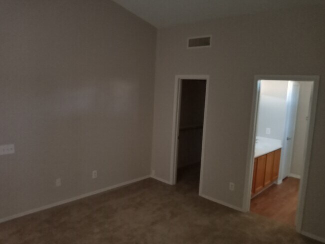 Foto del edificio - 8628 E Nopal Ave