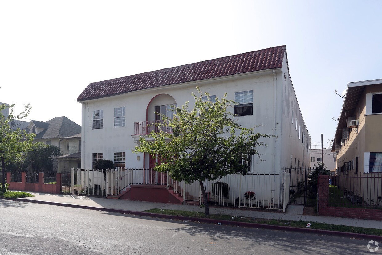 Foto del edificio - 1407 Magnolia Ave