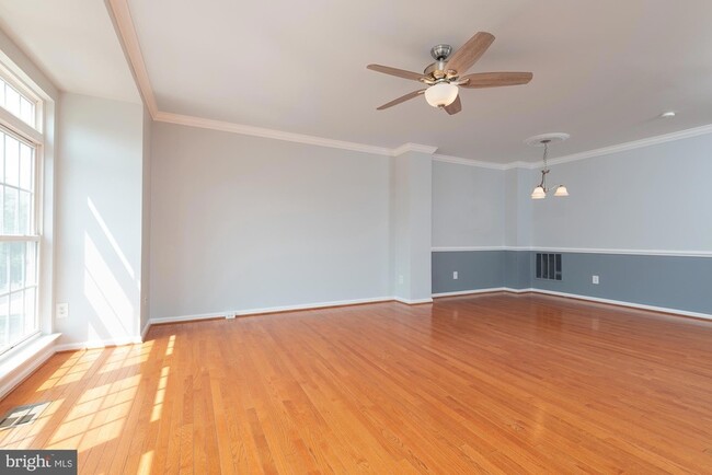 Photo - 42724 Rolling Rock Square Townhome