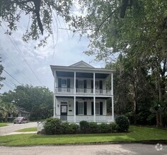 Building Photo - 611 East St