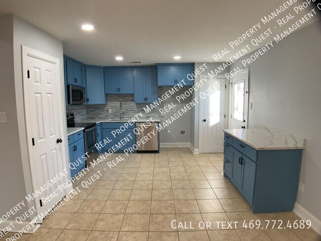 Foto del edificio - 1315 Allante Ct