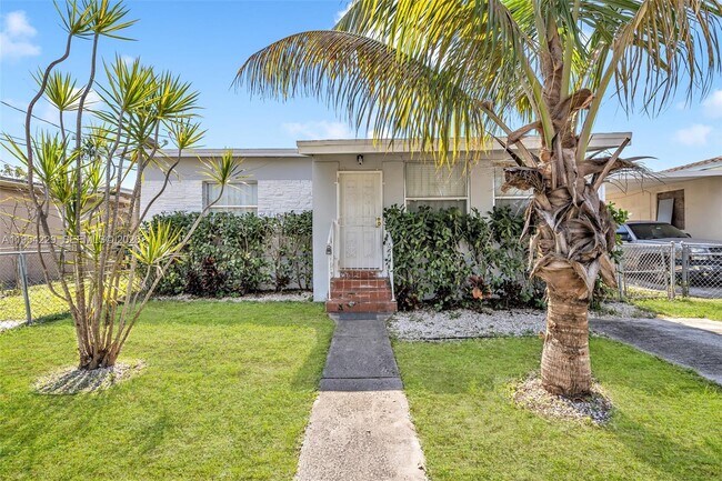 Foto del edificio - 1176 NW 48th St