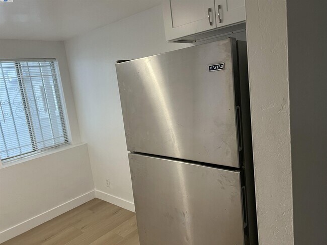 Foto del edificio - 2025 E 20th St