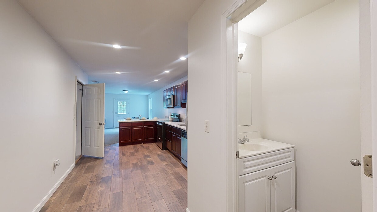 Photo - Meadowbrook Gardens Apartments