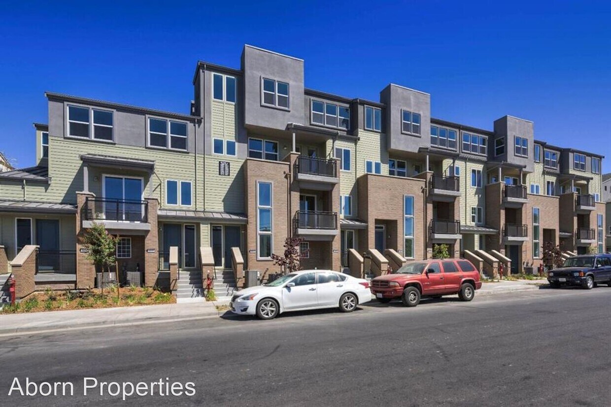 Foto principal - 3 br, 3 bath House - 1863 Dobbin Drive
