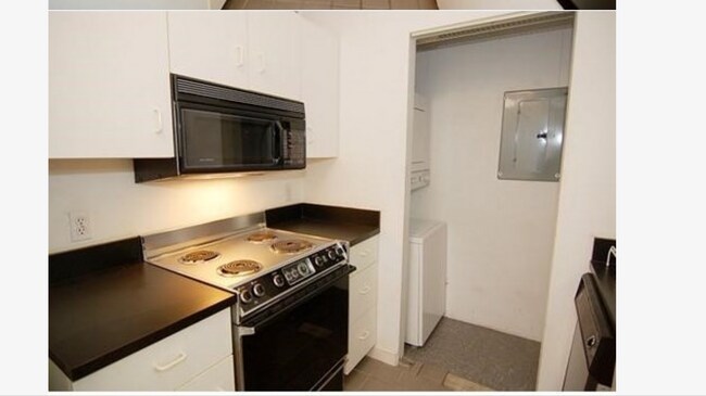 Foto del edificio - 217 Thorndike St