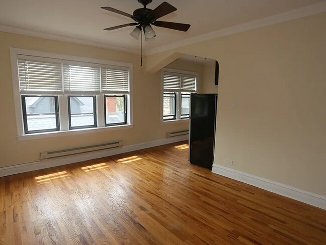 Foto del edificio - 4738 N Hermitage Ave