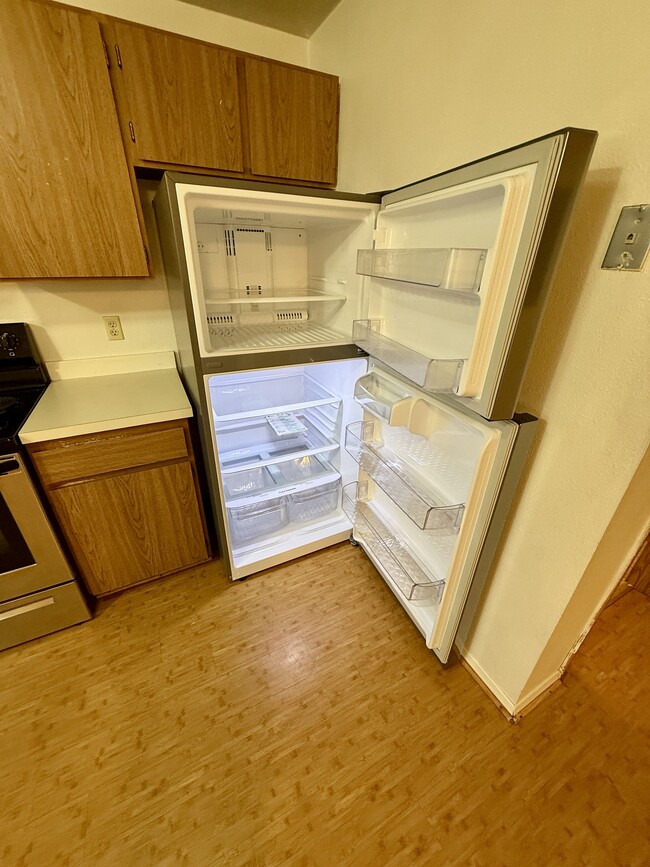 Building Photo - 631 Quincy St