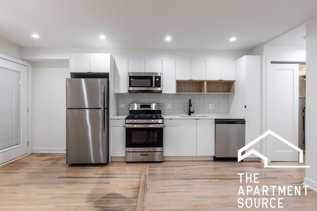 Foto del edificio - 1756 W Rosehill Dr