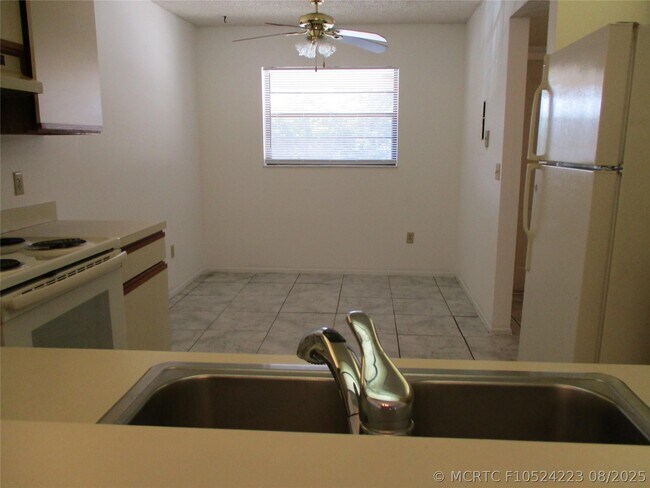 Foto del edificio - 23442 SW 57th Ave
